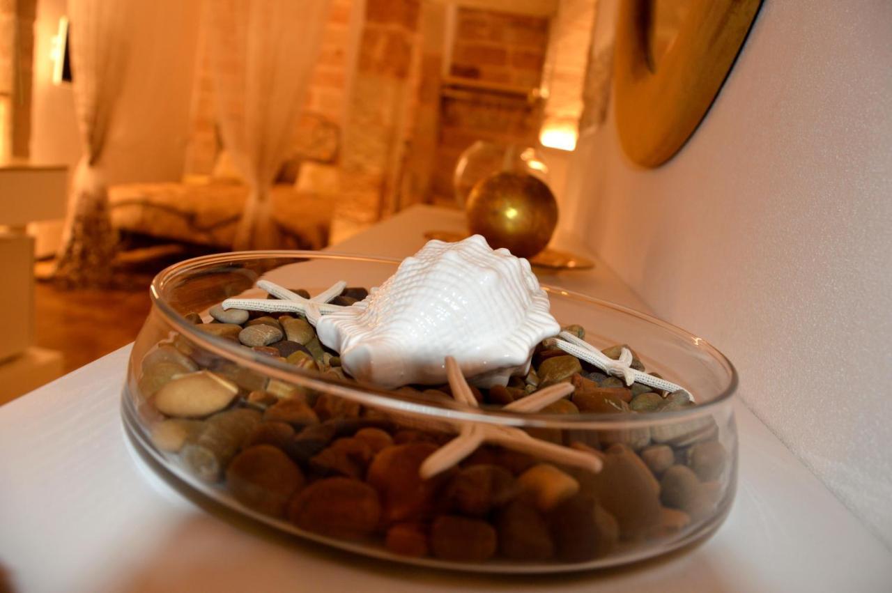 Gold White Exclusive House Hotel Полиняно а Маре Екстериор снимка