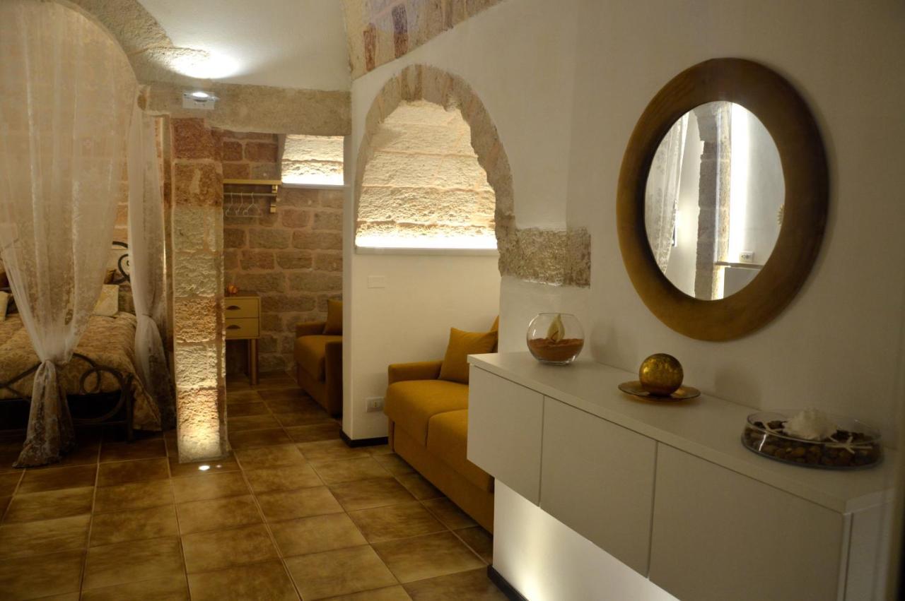 Gold White Exclusive House Hotel Полиняно а Маре Екстериор снимка