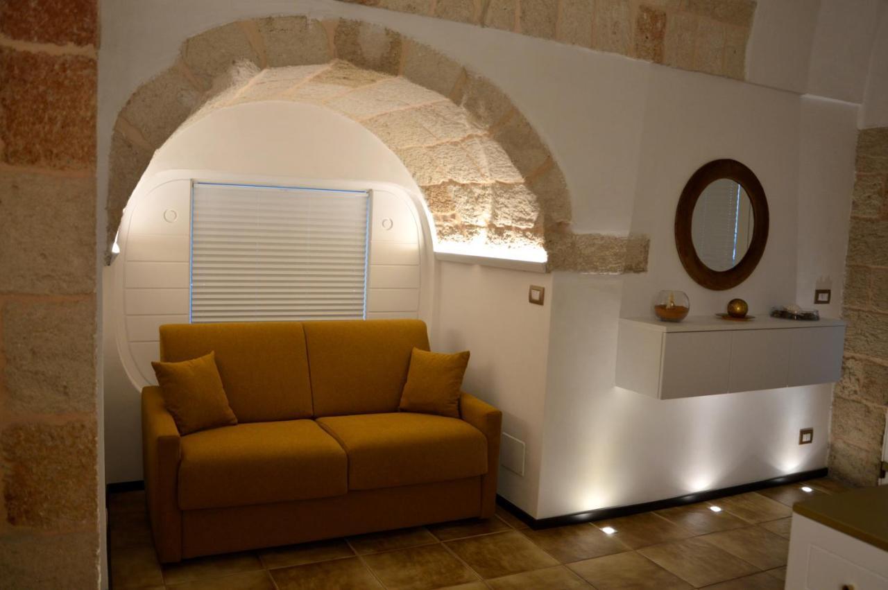 Gold White Exclusive House Hotel Полиняно а Маре Екстериор снимка