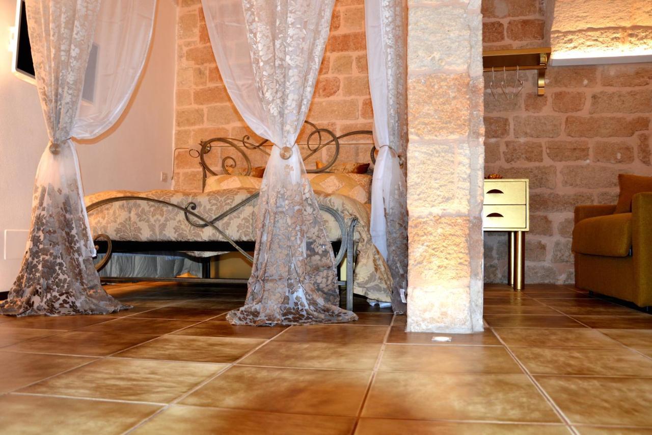 Gold White Exclusive House Hotel Полиняно а Маре Екстериор снимка